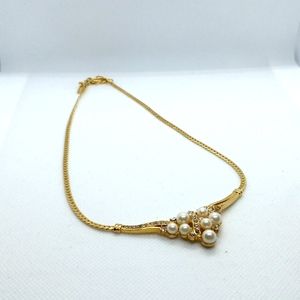 Gorgeous Vintage Gold Tone, Rhinestone & Faux Pearl Vendome Necklace